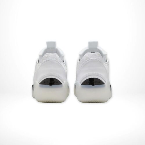 Rear view of Air Jordan 39