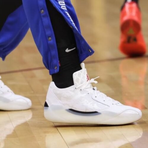 Real lifestyle image of Air Jordan 39