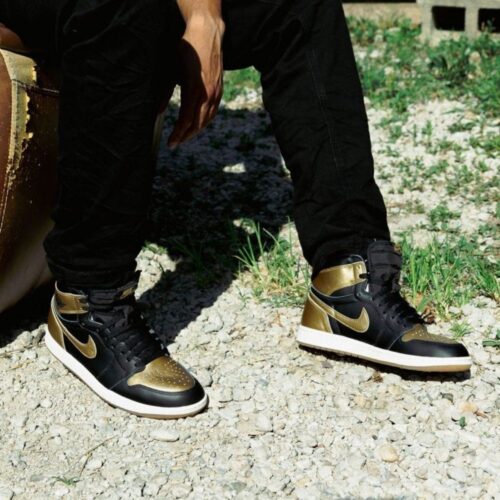 Real lifestyle image of Air Jordan 1