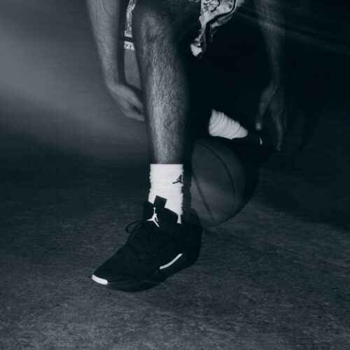 Real lifestyle image of Air Jordan 39