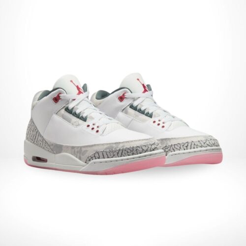 Angle view of Air Jordan 3
