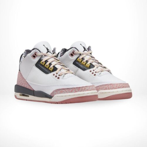 Angle view of Air Jordan 3