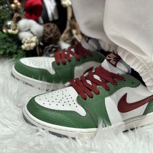 Real lifestyle image of Air Jordan 1