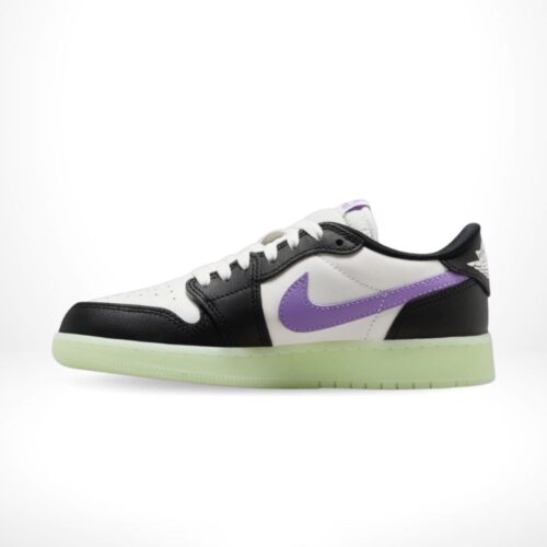 Side profile of Air Jordan 1