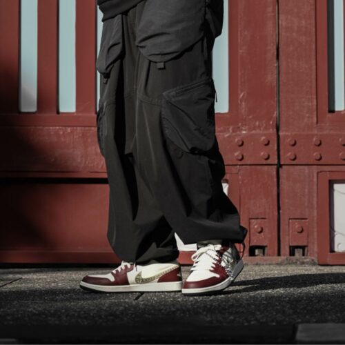 Real lifestyle image of Air Jordan 1