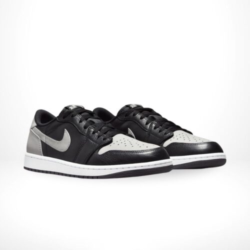 Angle view of Air Jordan 1