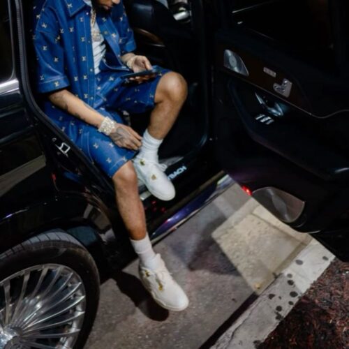 Real lifestyle image of Air Jordan 4