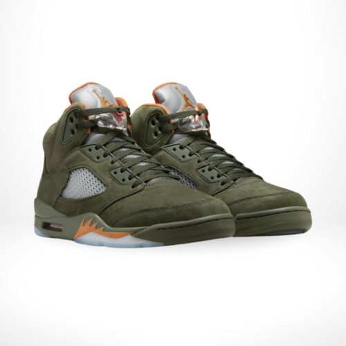Angle view of Air Jordan 5