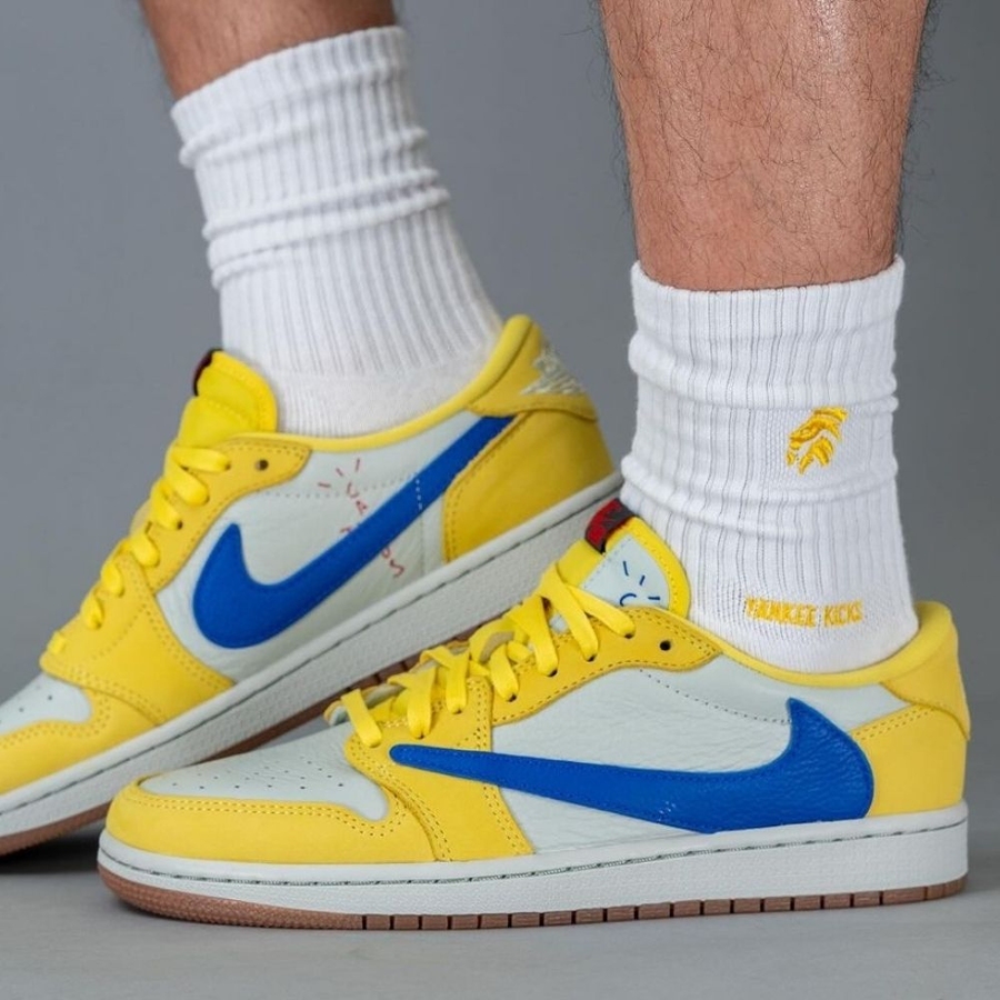Real lifestyle image of Air Jordan 1