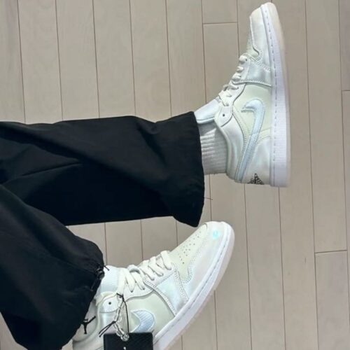 Real lifestyle image of Air Jordan 1