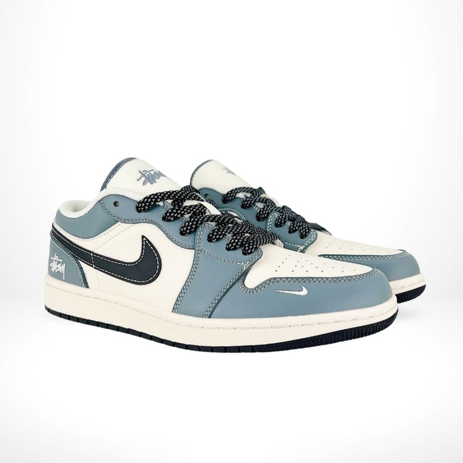 Angle view of Air Jordan 1
