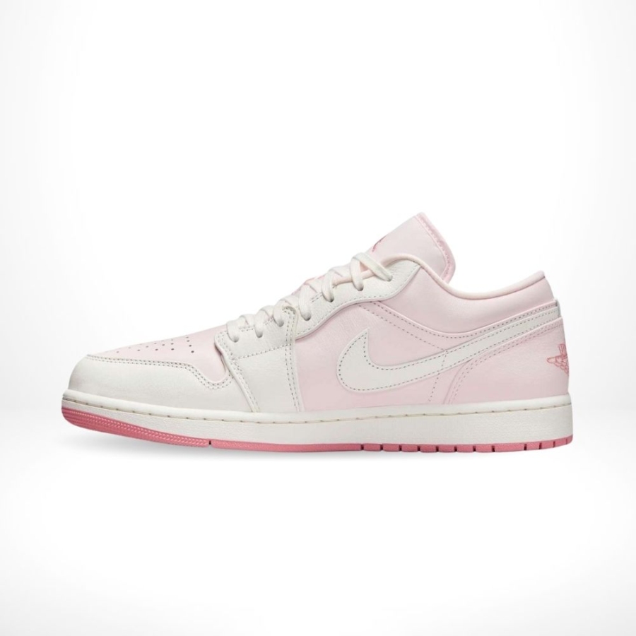 Side profile of Air Jordan 1