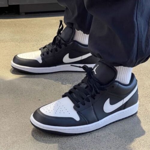 Real lifestyle image of Air Jordan 1