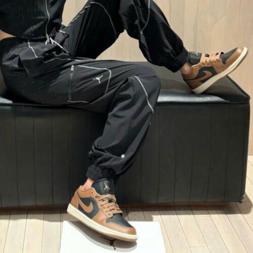 Real lifestyle image of Air Jordan 1
