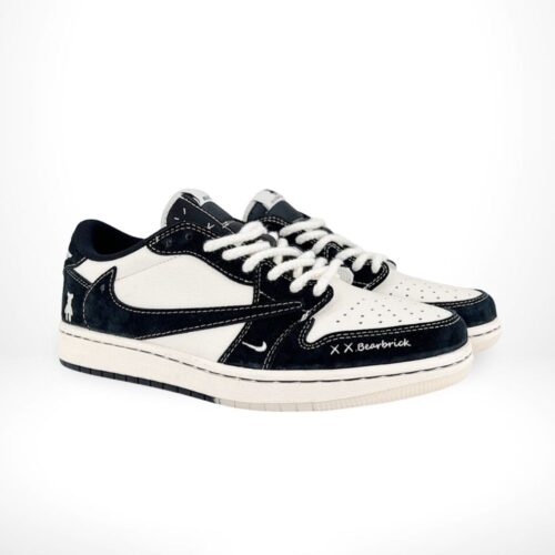 Angle view of Air Jordan 1