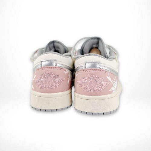 Rear view of Air Jordan 1
