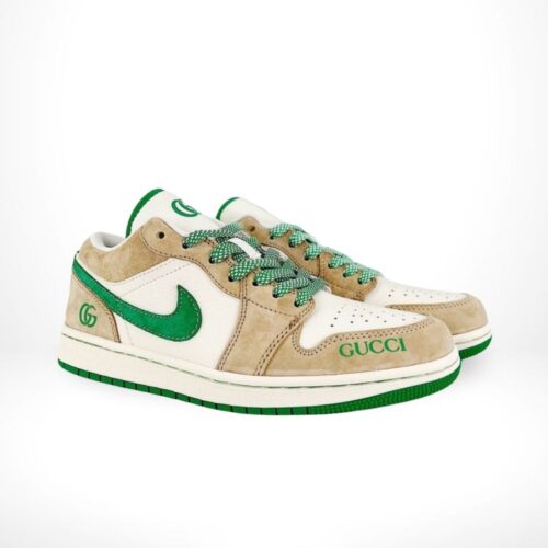 AJ1 Angle view