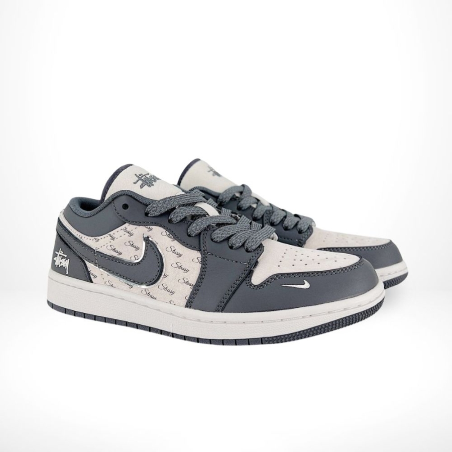 Angle view of AJ1