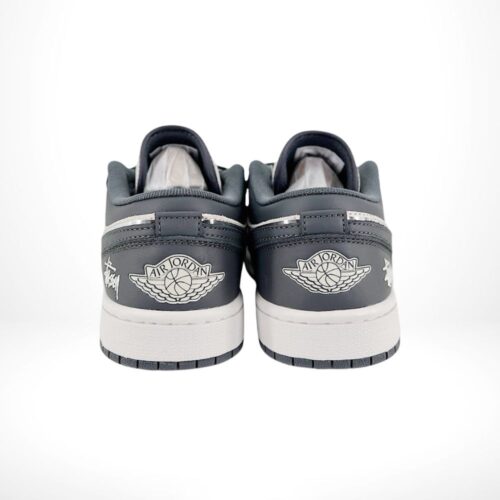 Rear view of AJ1