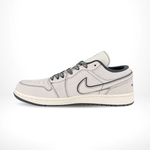 Side profile image of AJ1