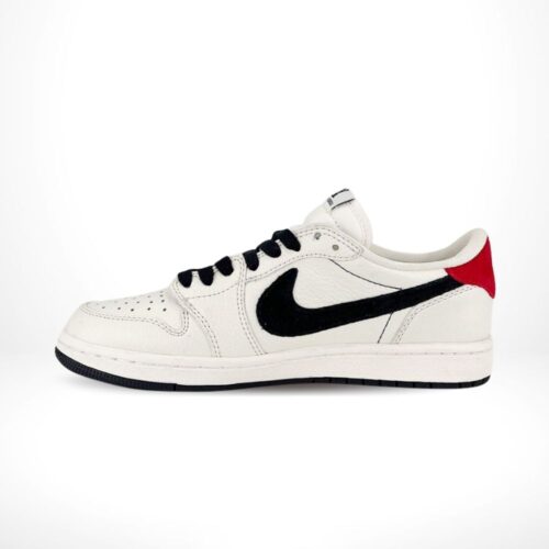 Side profile image of Air Jordan 1