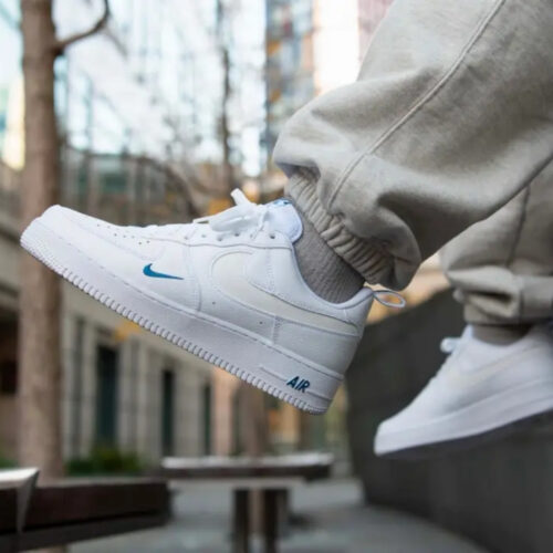 On-foot of the Air Force 1