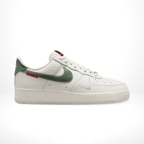 Side view of the Air Force 1