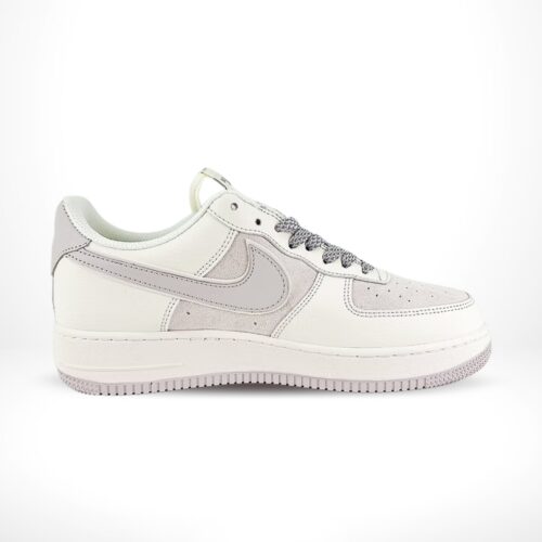 Side view of the Air Force 1