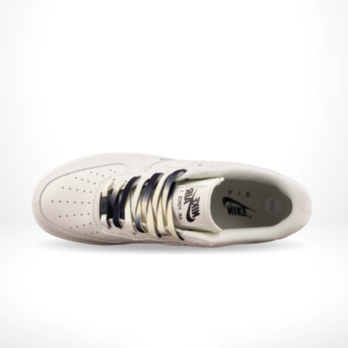 Top-down view of the Air Force 1