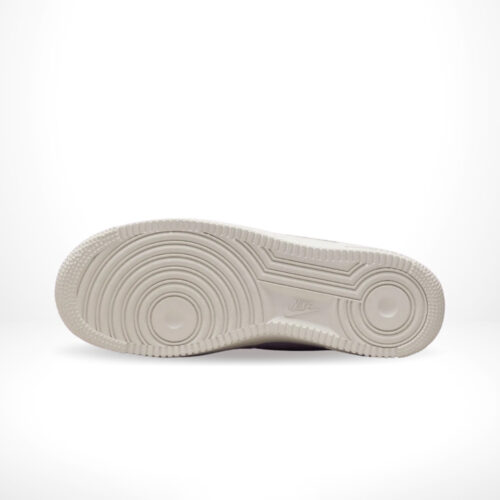 Bottom view of the Air Force 1