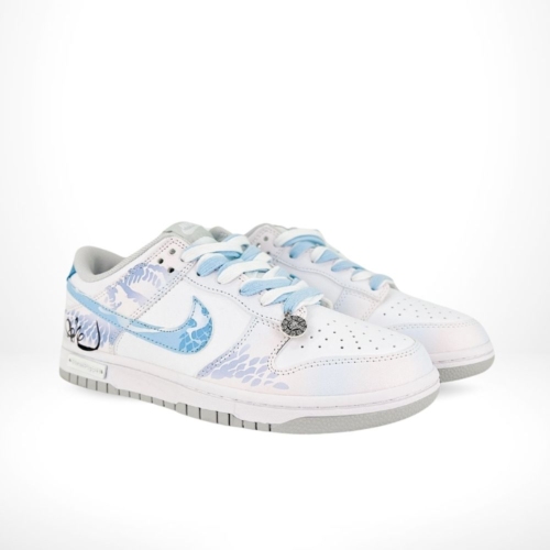 Alternative view of Nike SB Dunk Low Cny Pearl Of The Spirt Snake White Blue Gradient