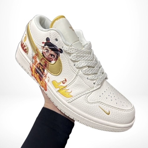 Alternative view of Nike Dunk Low X The North Face Zha White