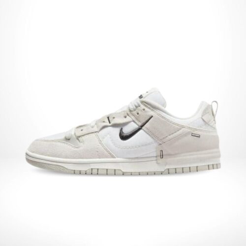 Medial side view of the Air Nike Dunk Low