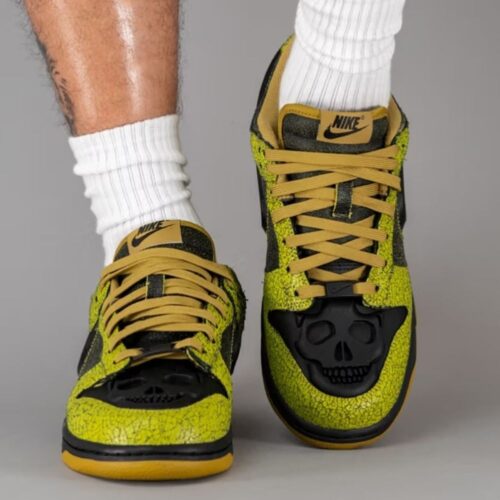 On-foot of the Air Nike Dunk Low