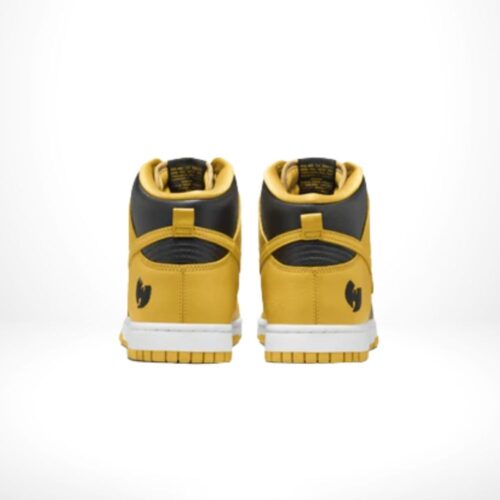 Rear view of the Air Nike Dunk Low