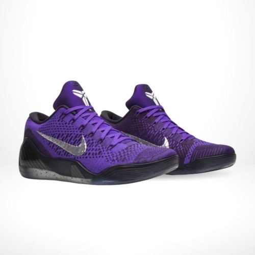 Angle view of Nike Kobe