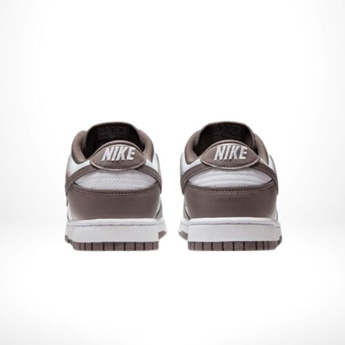 Rear view of the Air Nike Dunk Low