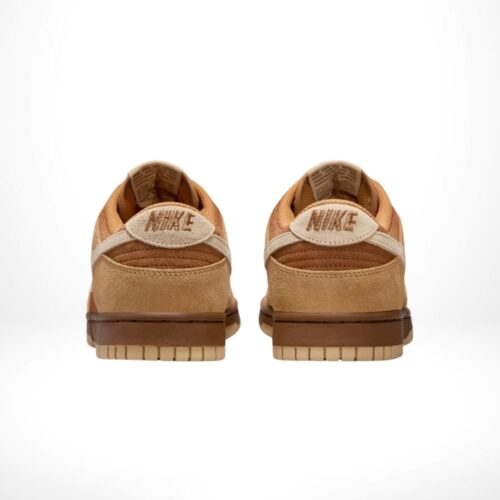 Rear view of the Air Nike Dunk Low