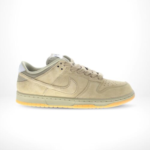 Side view of the Nike Dunk Low