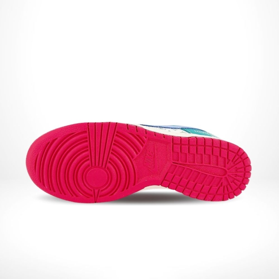 Bottom view of the Nike SB Dunk Low