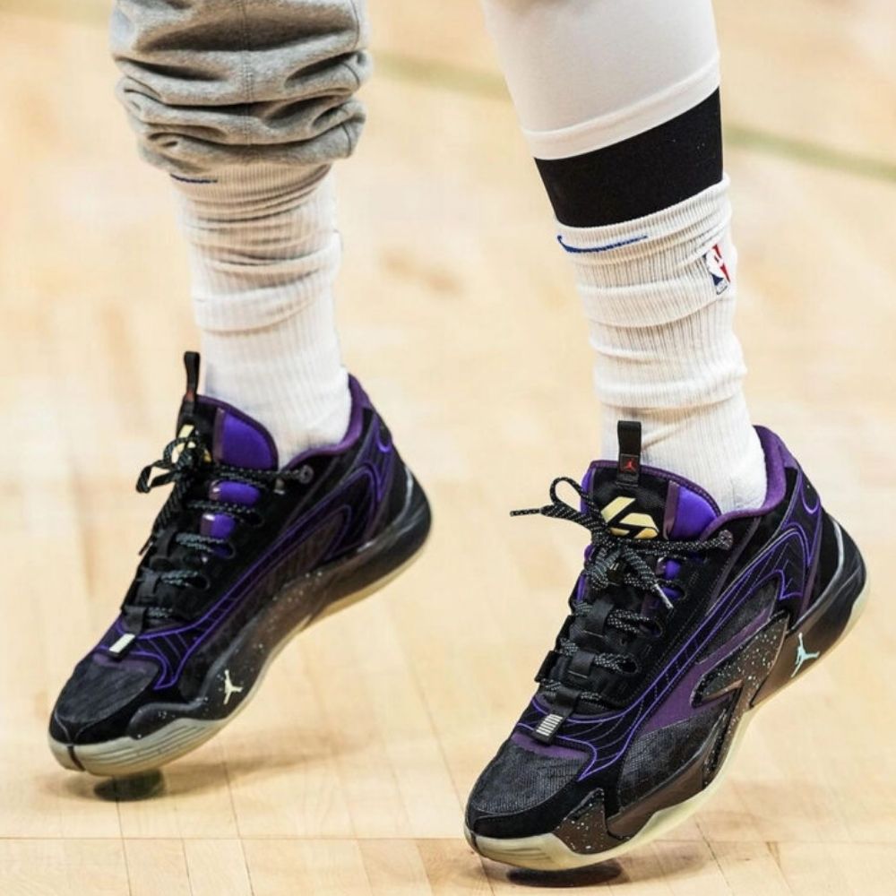 On-foot of the AJ Luka