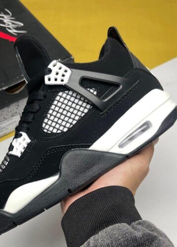 NIKE AIR JORDAN 4 WHITE THUNDER BLACK WHITE BLACK FQ8138 001 photo review