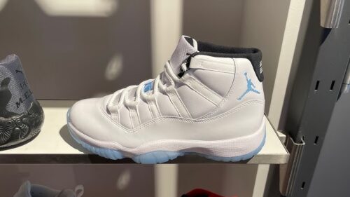 NIKE AIR JORDAN 11 LEGEND BLUE COLUMBIA WHITE LEGEND BLUE BLACK CT8012 104 photo review