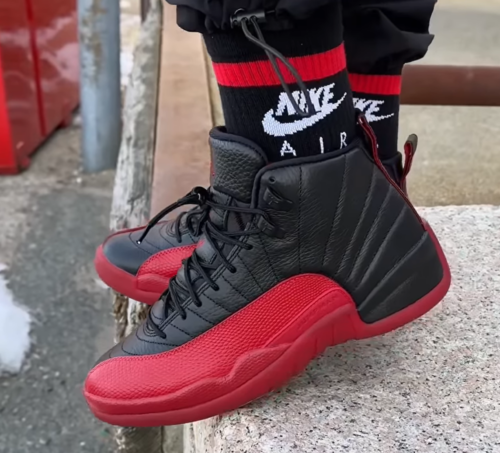 NIKE AIR JORDAN 12 FLU GAME 2025 BLACK VARSITY RED CT8013 060 photo review