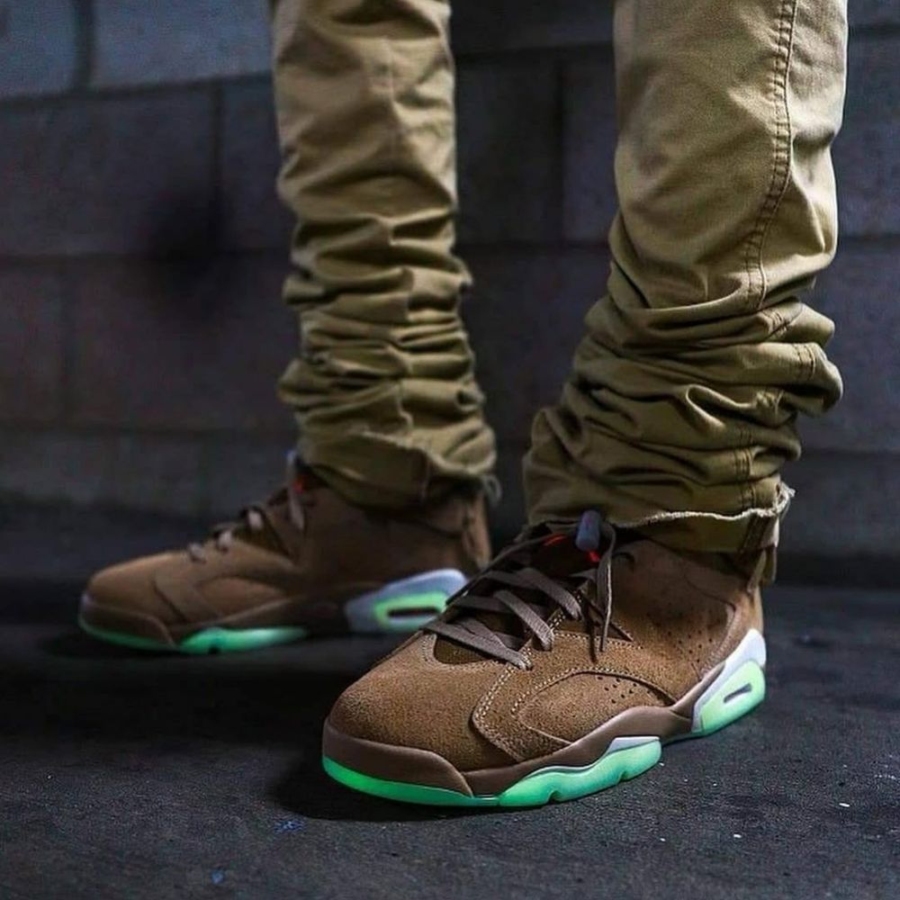 Air Jordan 6 in the dark