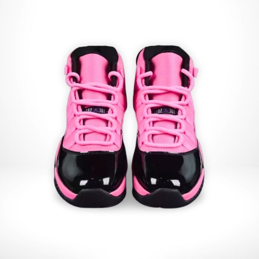 Top-down view of the Air Jordan 11