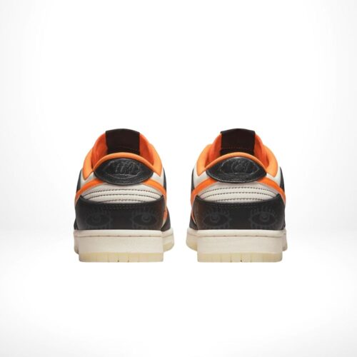 Rear view of the Air Nike Dunk Low
