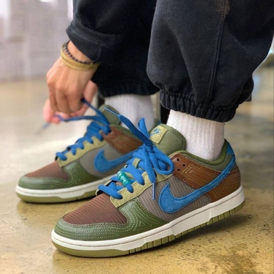 On-foot of the Air Nike Dunk Low