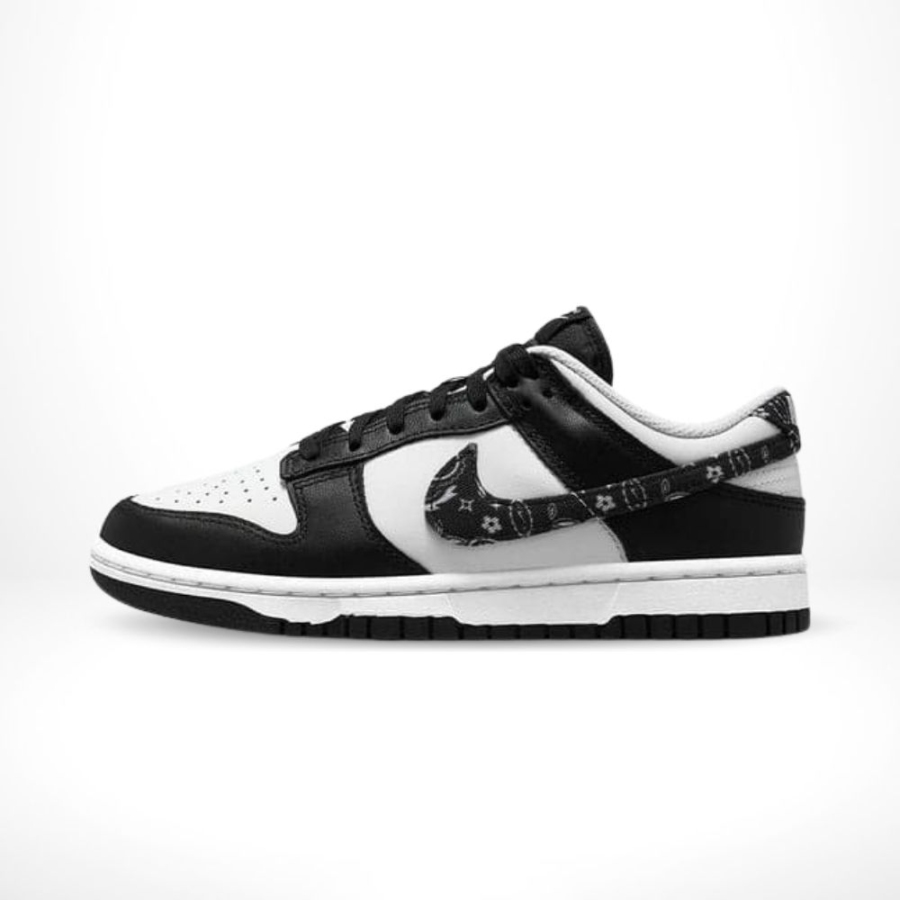 Medial side view of the Air Nike Dunk Low