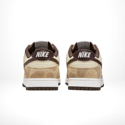 Rear view of the Air Nike Dunk Low